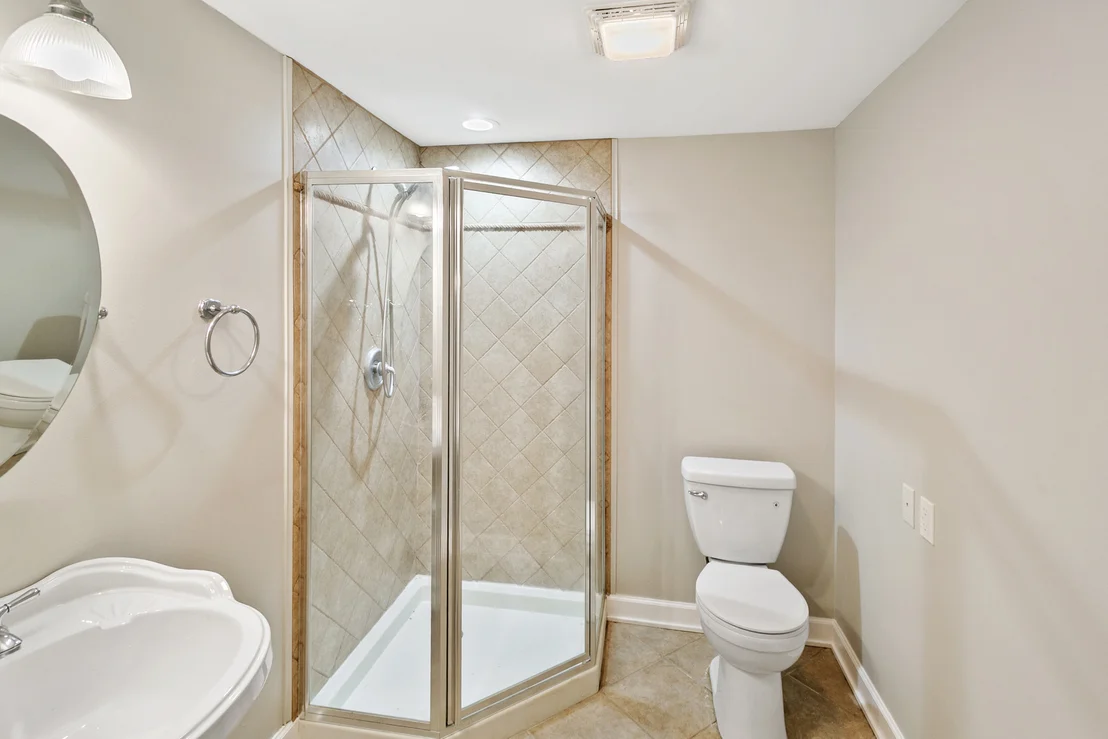 Photo of 710 Alexandria Drive