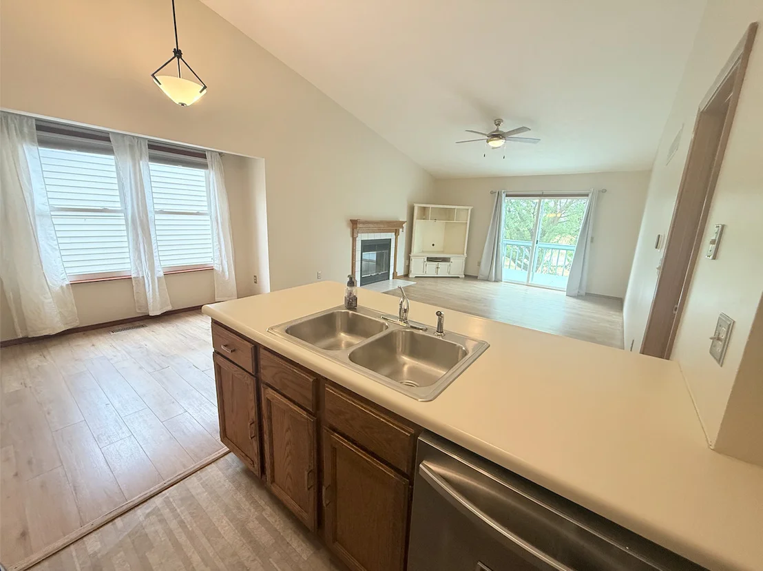 Photo of 46 Parkshores Drive