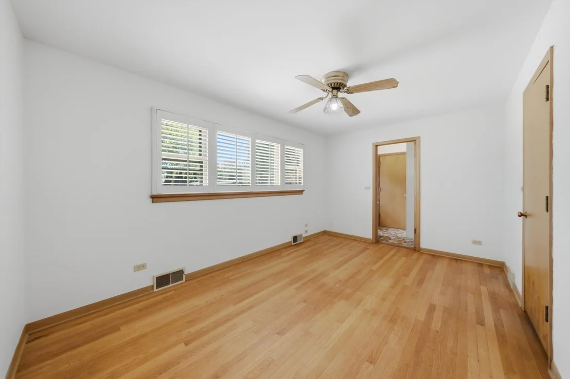 Photo of 2912 Old Glenview Road
