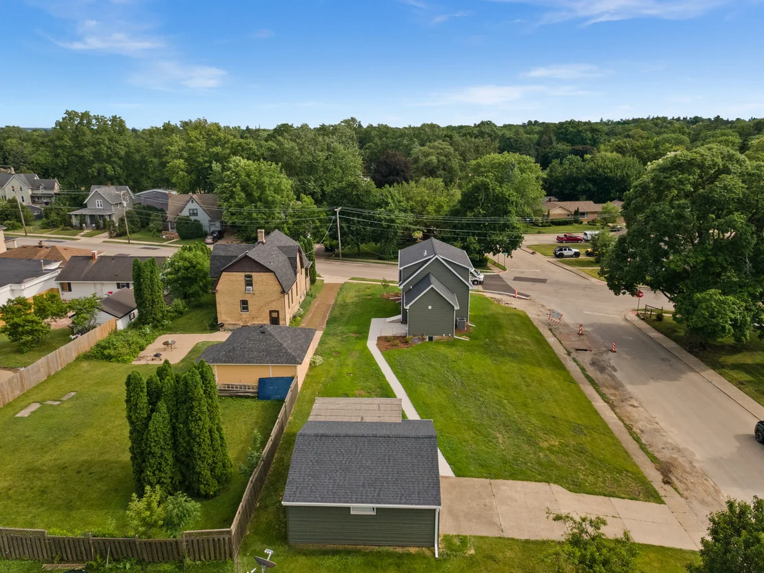 Photo of 790 Wing Street