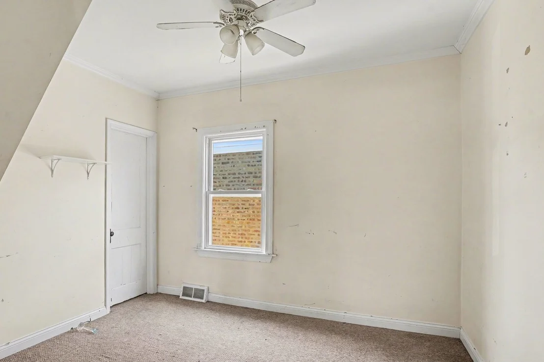 Photo of 8332 44th Place