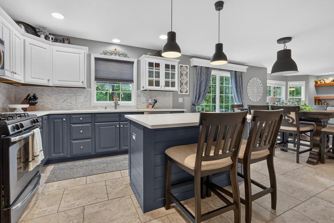 Photo of 1310 Longford Lane
