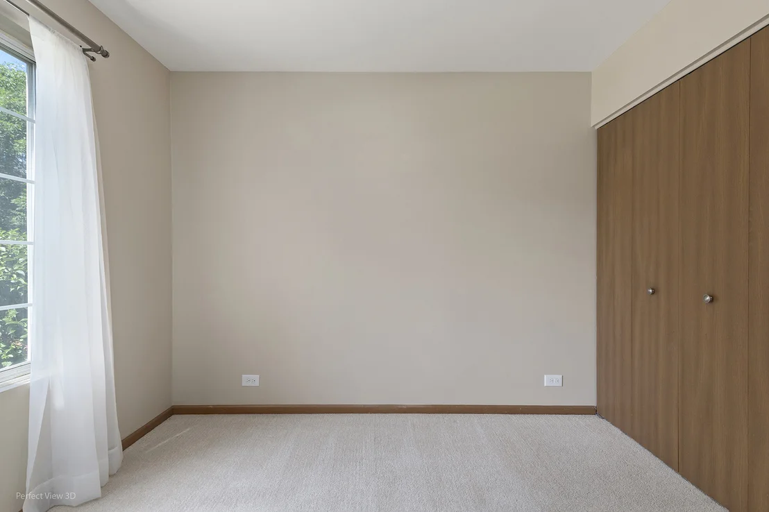 Photo of 174 Suffolk Lane
