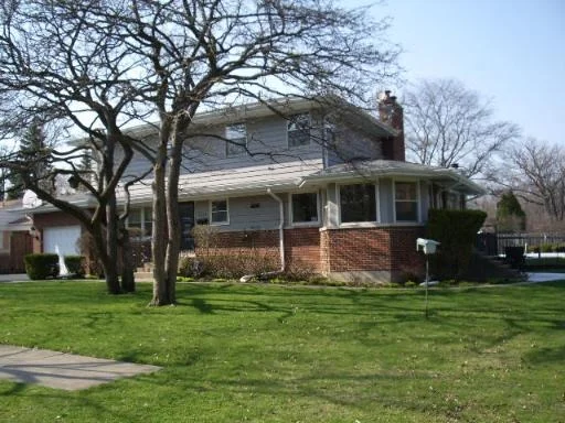 Photo of 1602 FERNDALE Avenue