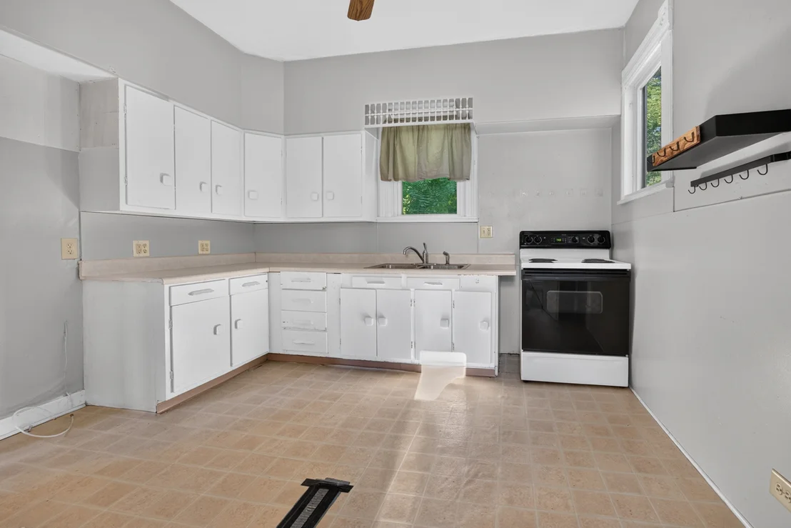 Photo of 306 E Locust Street