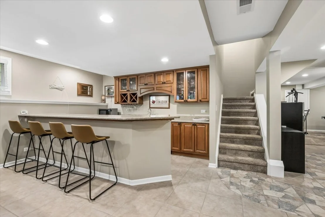 Photo of 1085 Waterview Circle