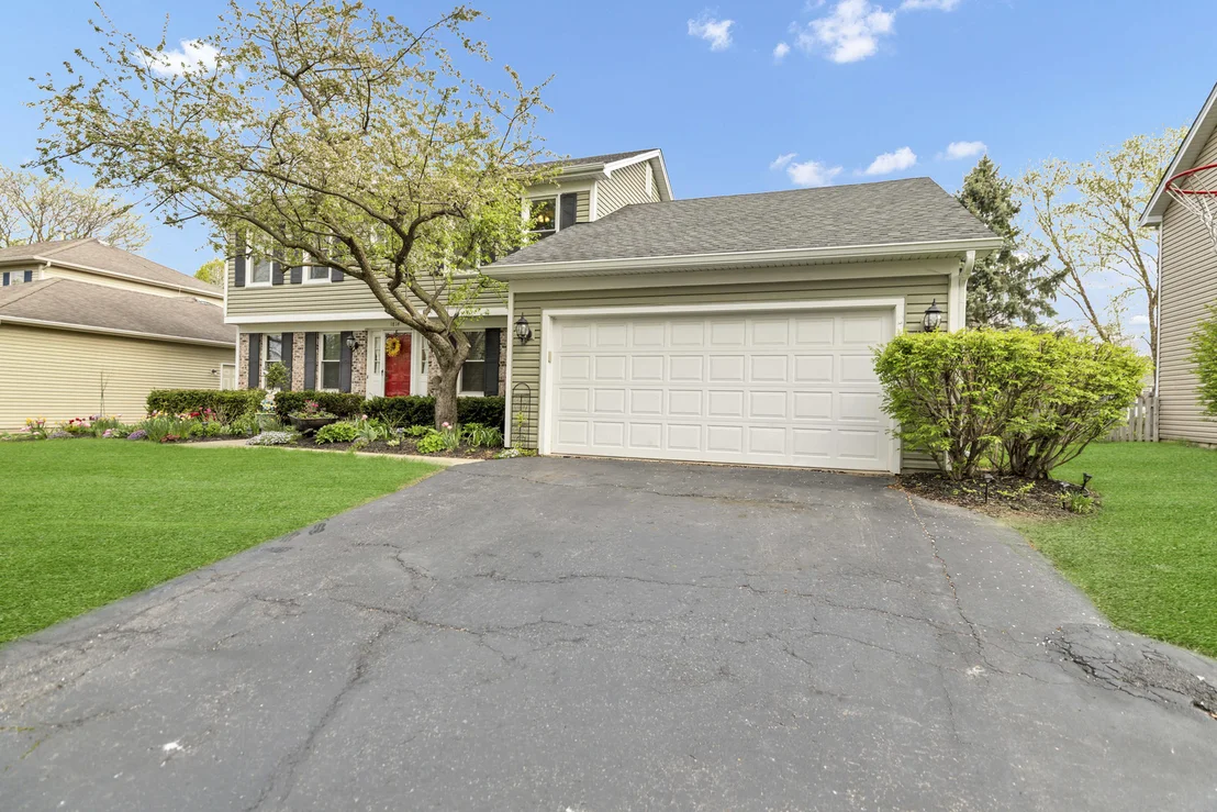 Photo of 1814 Cambridge Drive