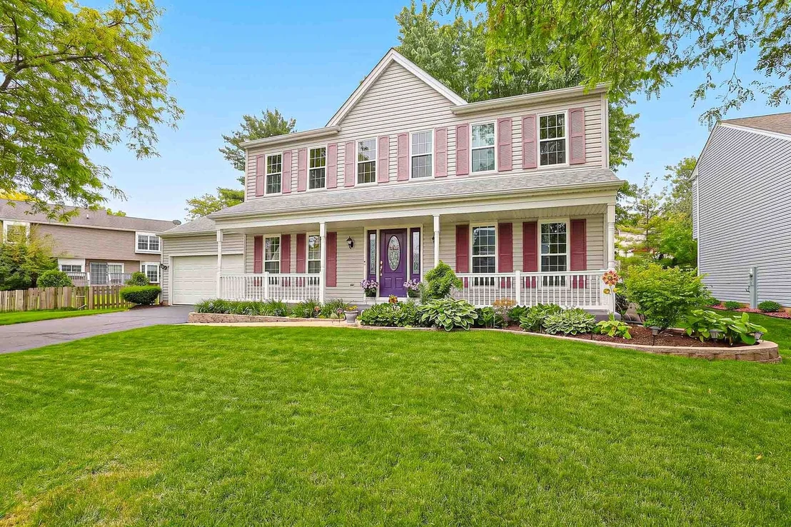 Photo of 830 Hawk Lane