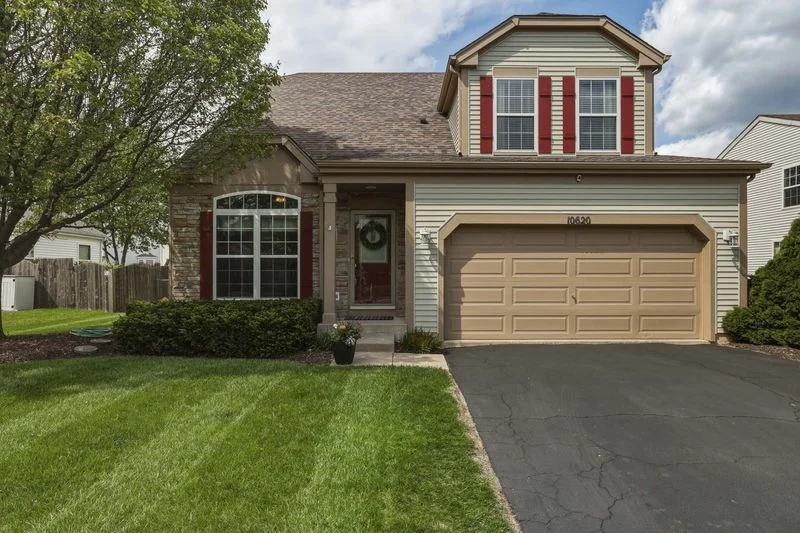 Photo of 10620 Wing Pointe Drive