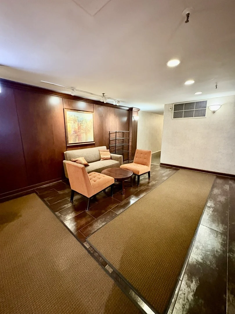 Photo of Unit 409 at 701 Forum Square