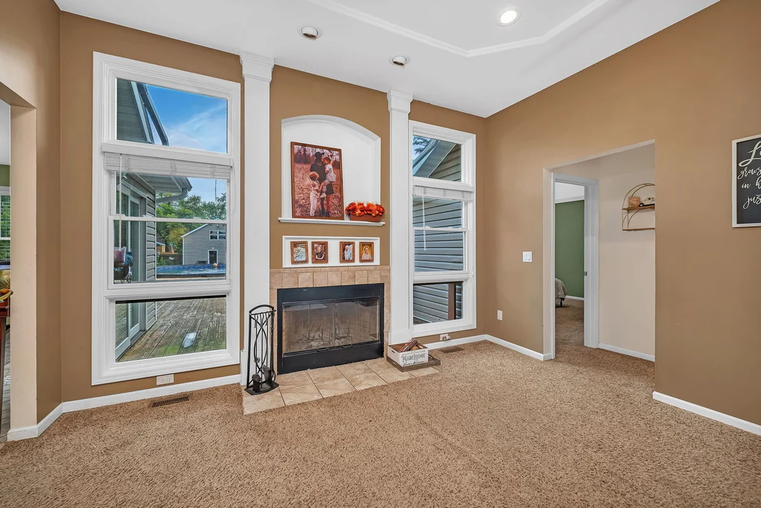 Photo of 307 W Main Street