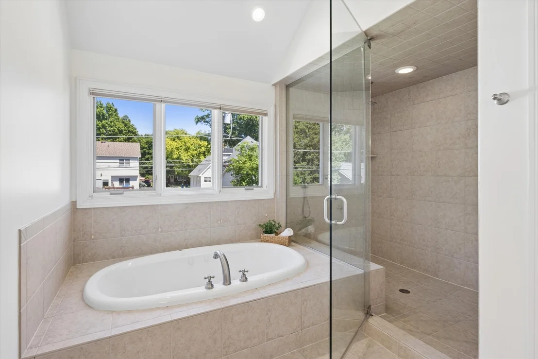 Photo of 403 S Fairview Avenue