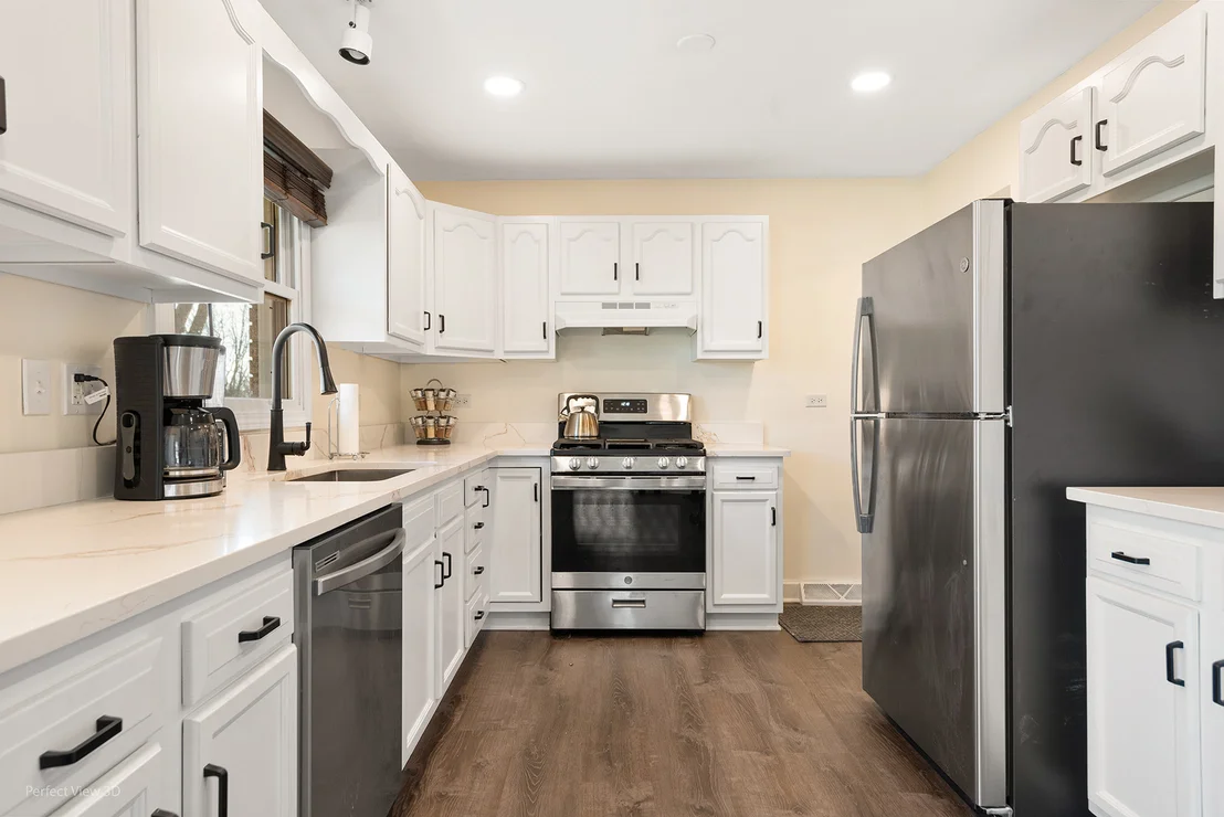 Photo of 11N958 Almora Terrace