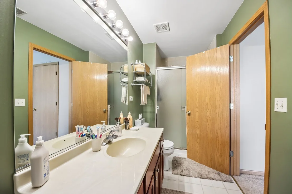 Photo of 612 Shakespeare Drive