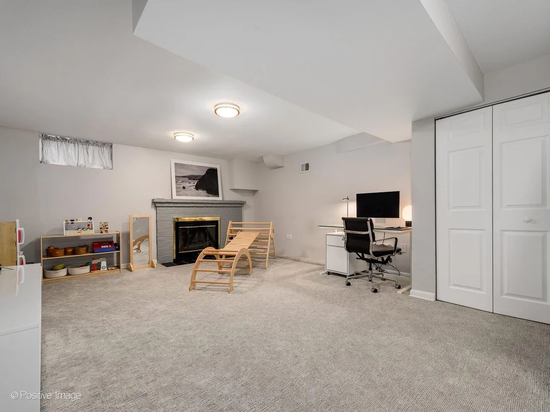 Photo of 406 Kelling Lane