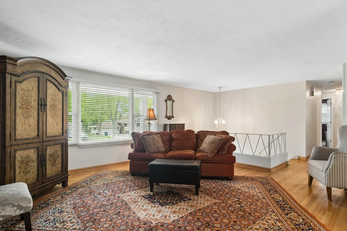 Photo of 1029 Webster Lane