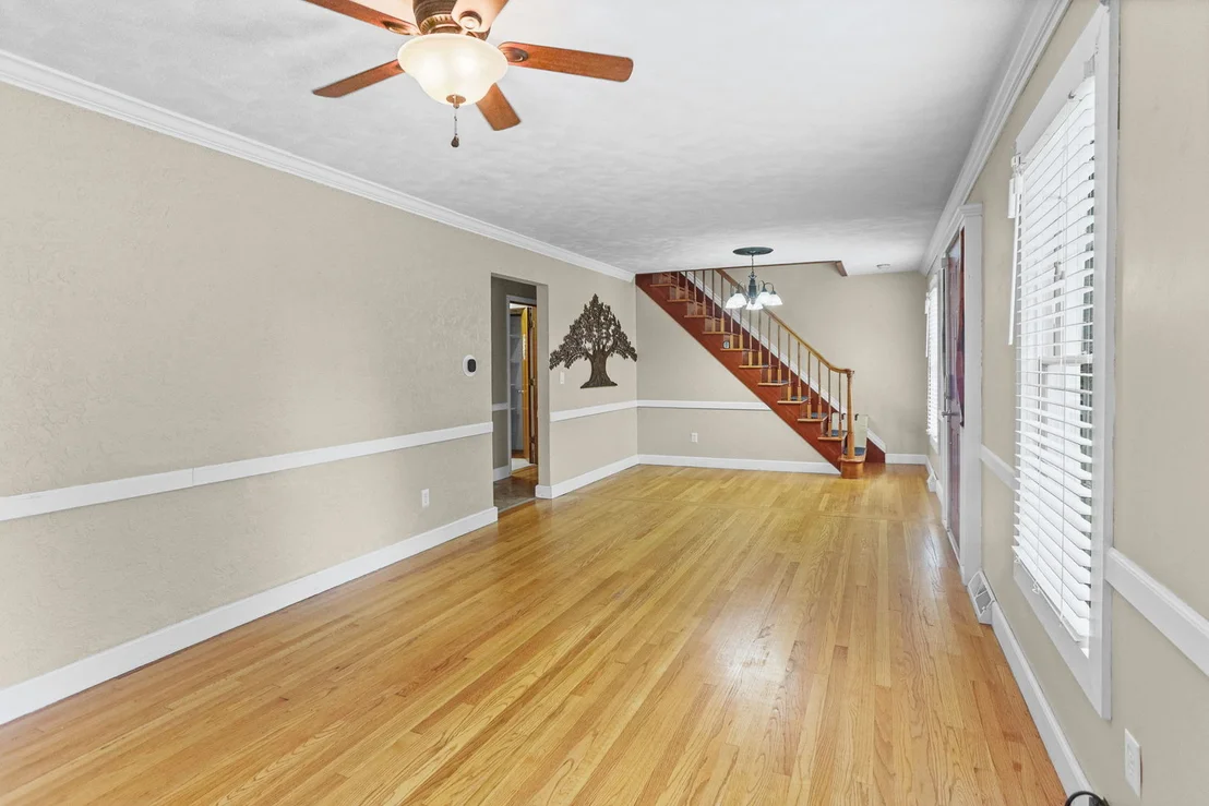 Photo of 27 Bel Air Drive