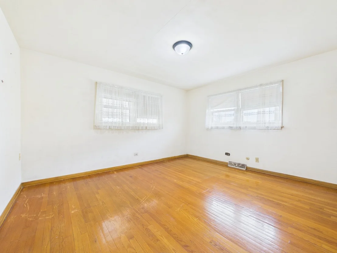Photo of 9275 Clancy Drive