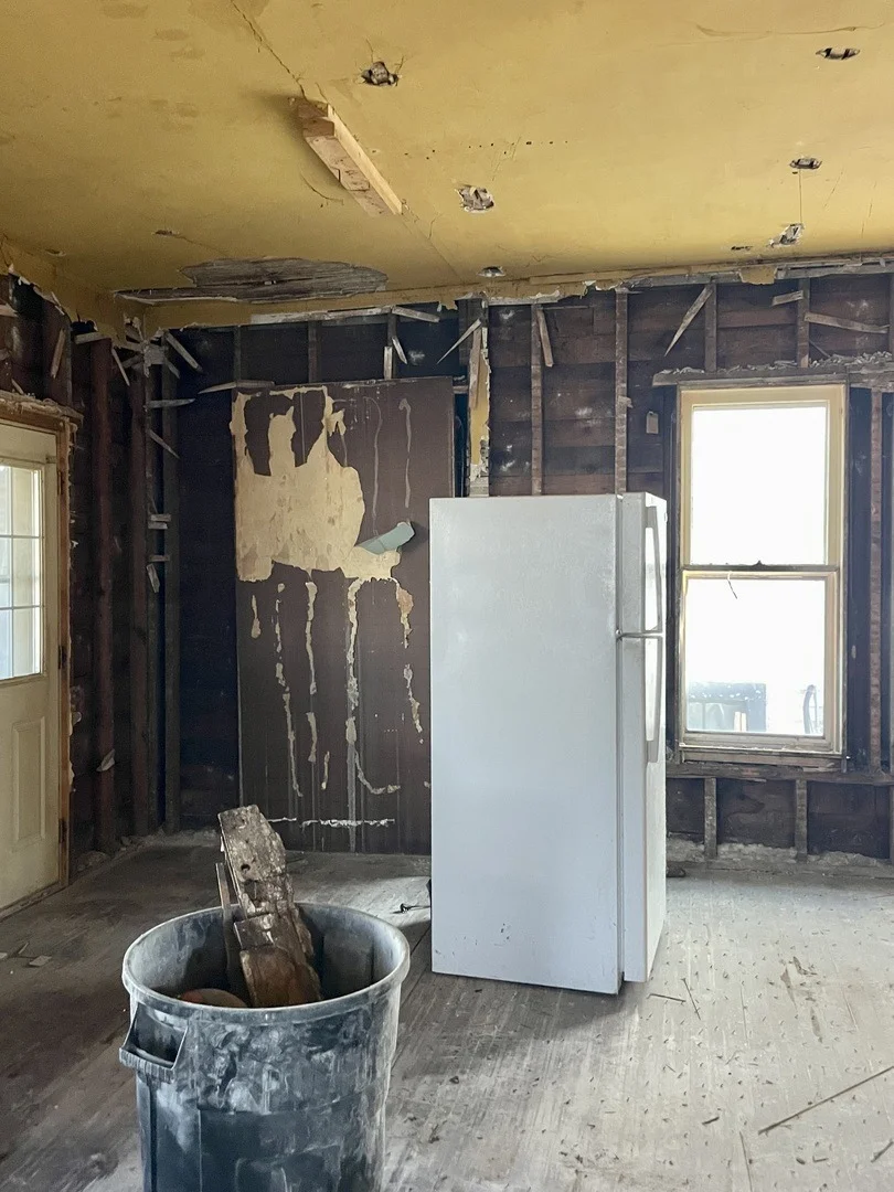 Photo of 344 W Everett Street
