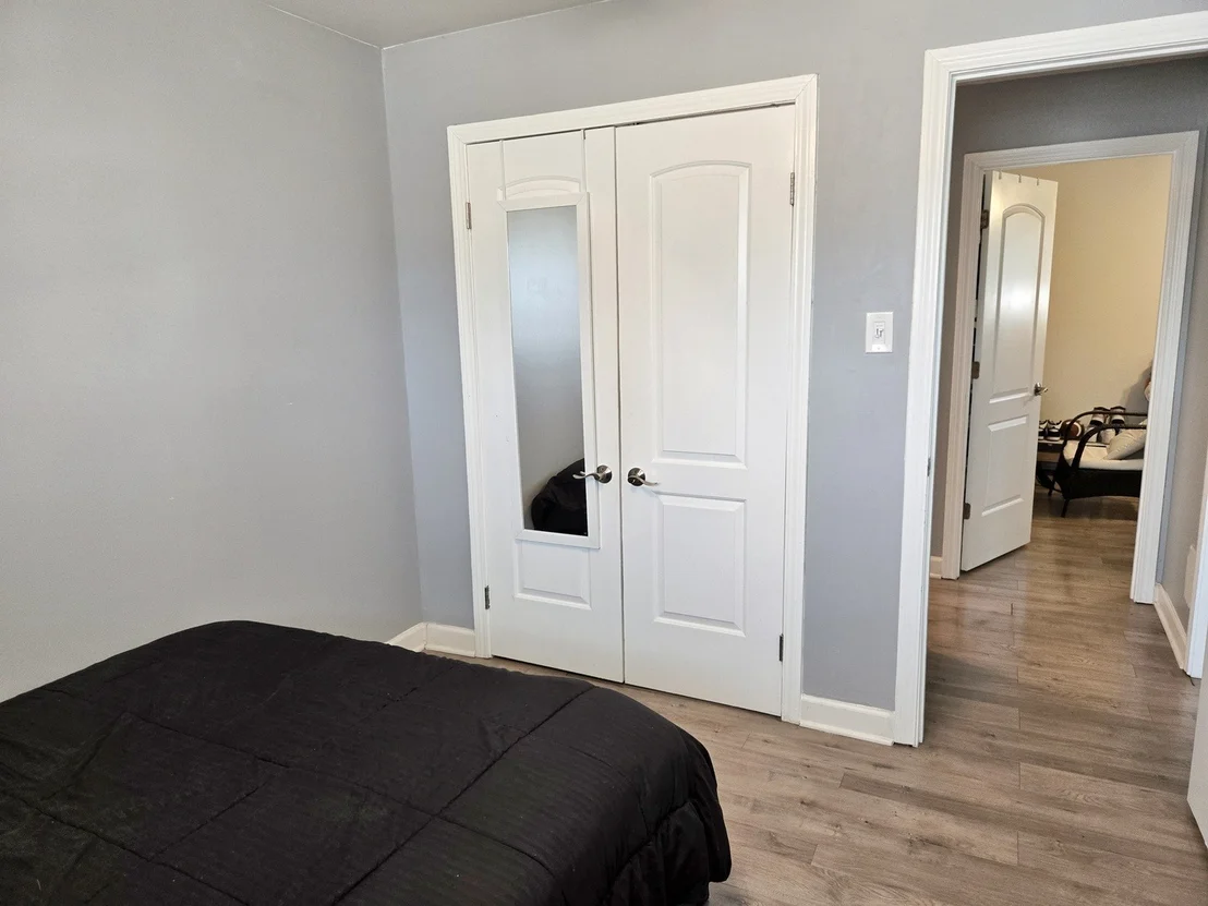 Photo of 980 W Grant Drive