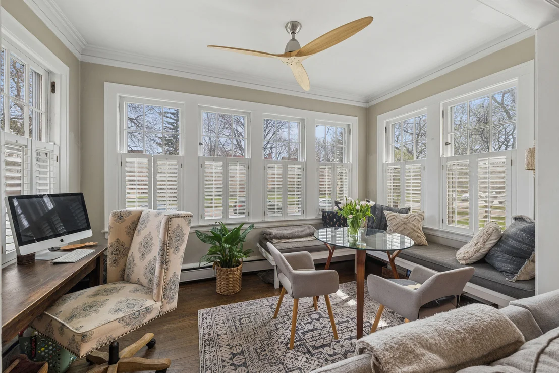 Photo of 2216 Forestview Road