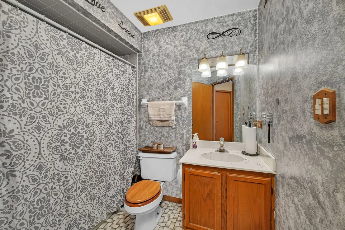 Photo of 801 Phyllis Drive