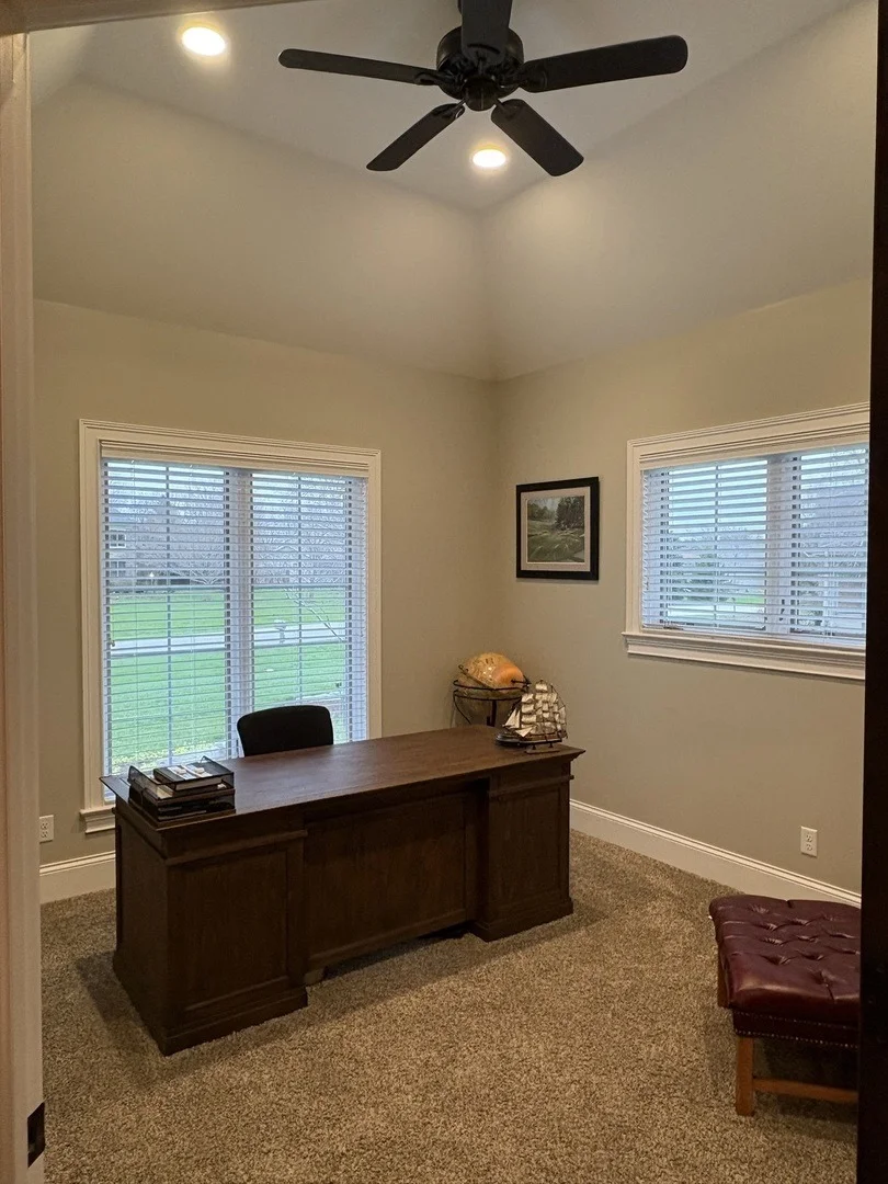 Photo of 1854 W Forestview Drive