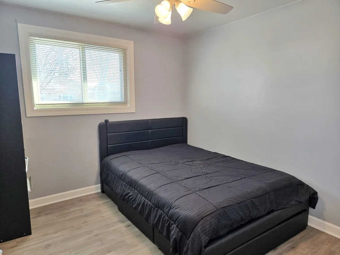 Photo of 980 W Grant Drive