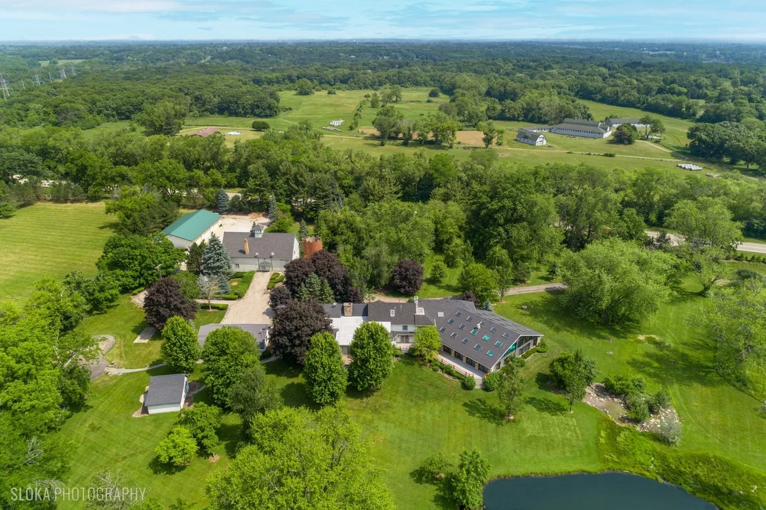 Photo of 153 Algonquin Road