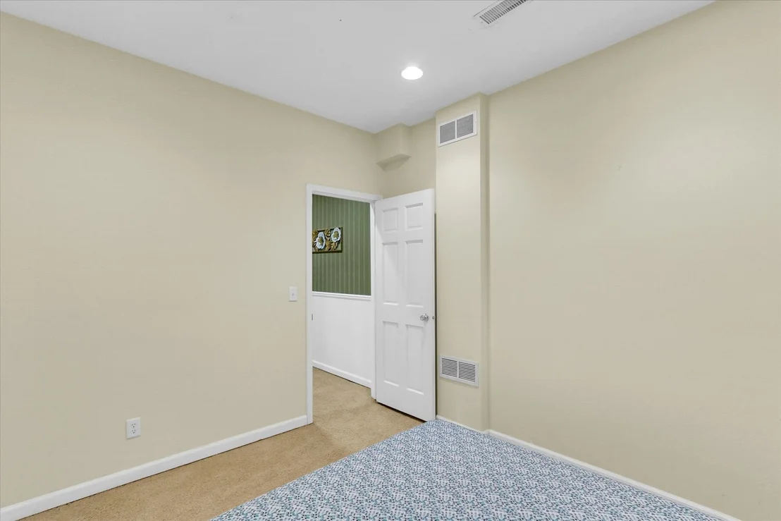 Photo of 800 Lavender Drive