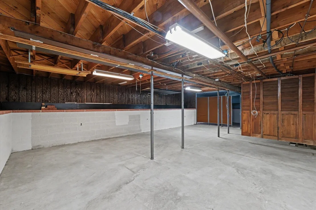 Photo of 2409 John Drive
