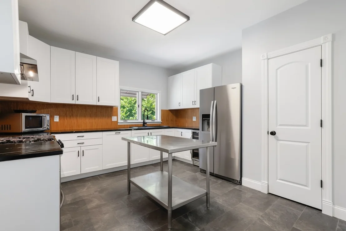 Photo of 514 OAK Avenue