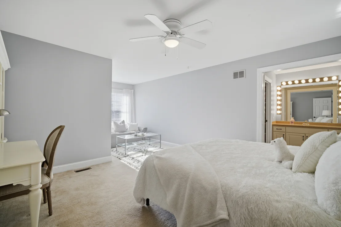 Photo of 422 Old Mill Circle