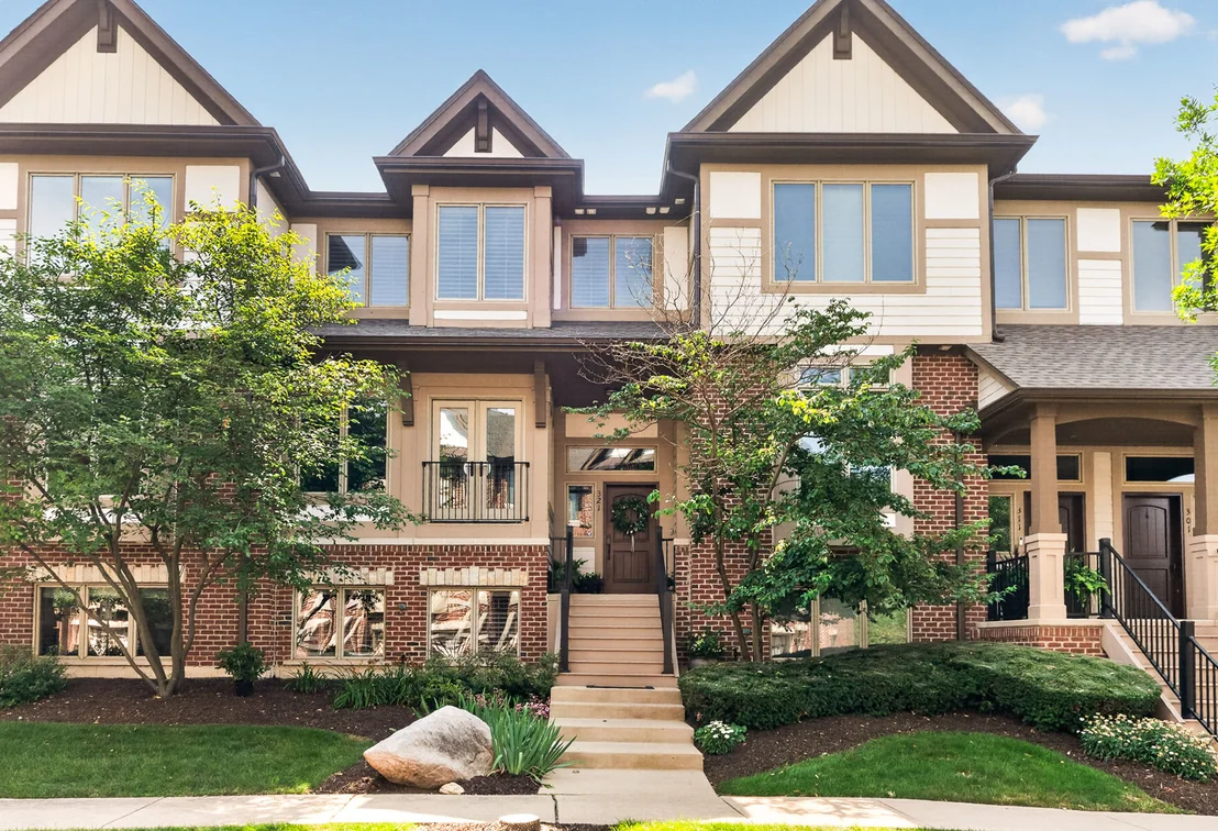 Photo of 321 Brownstone Drive