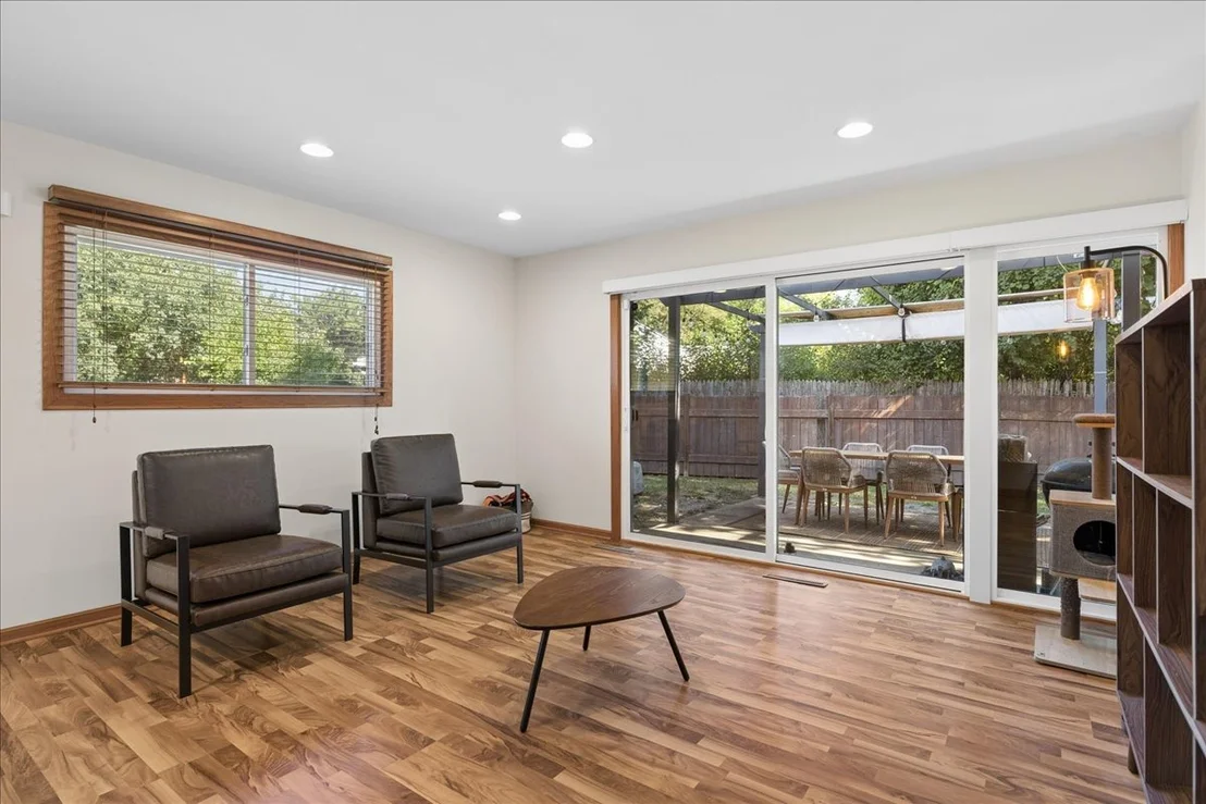 Photo of 453 Elder Lane