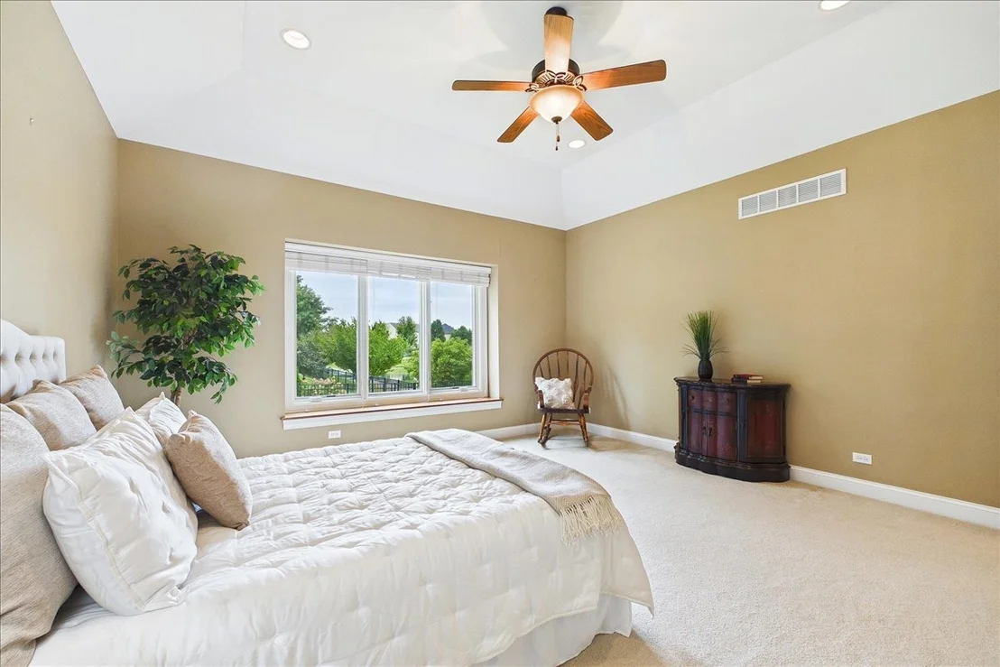 Photo of 24913 Thornberry Drive