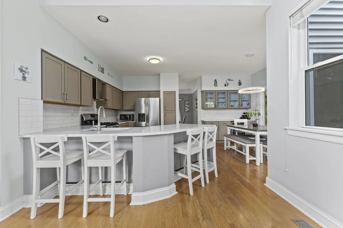 Photo of 1132 Locust Court