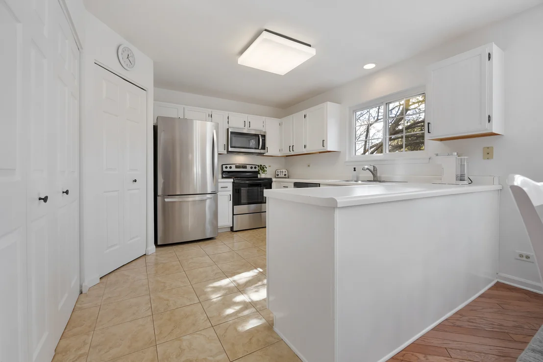 Photo of 6151 Golfview Drive