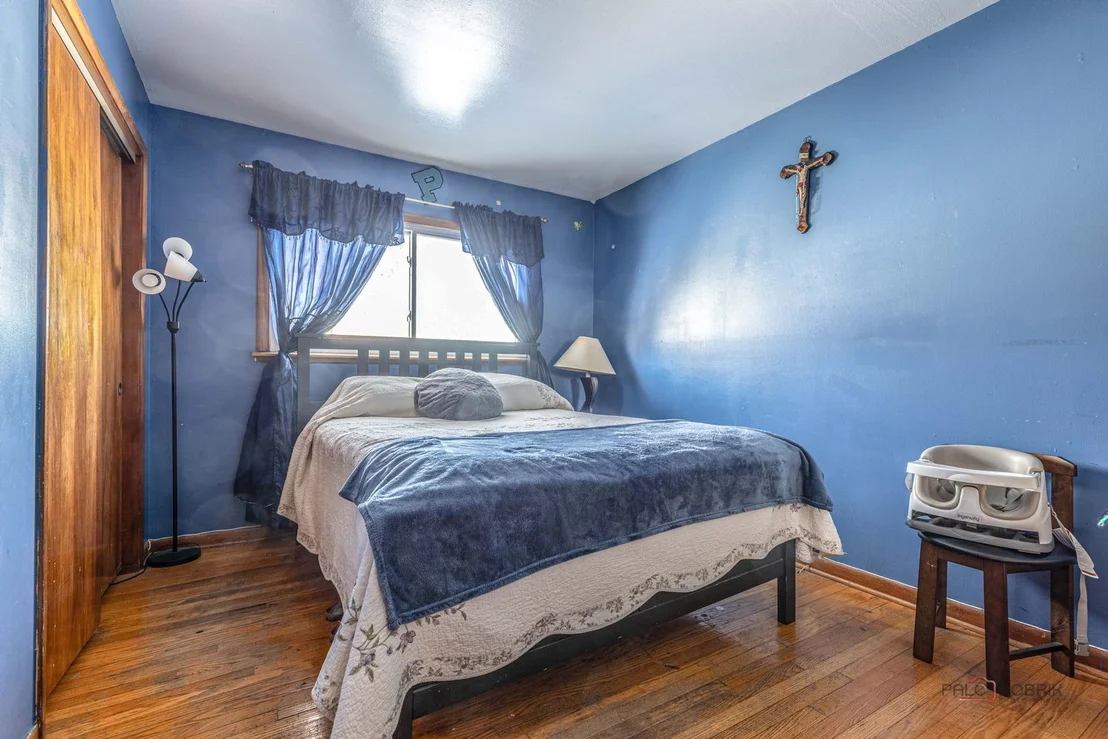 Photo of 908 E Central Road