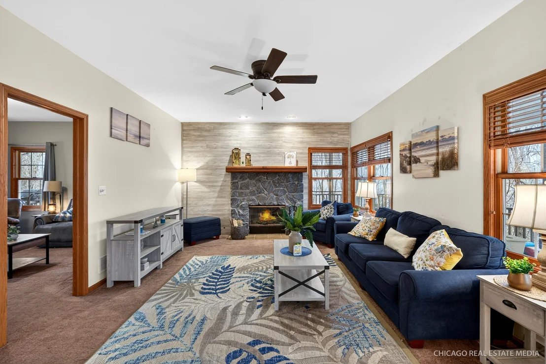 Photo of 25815 W Hilltop Drive