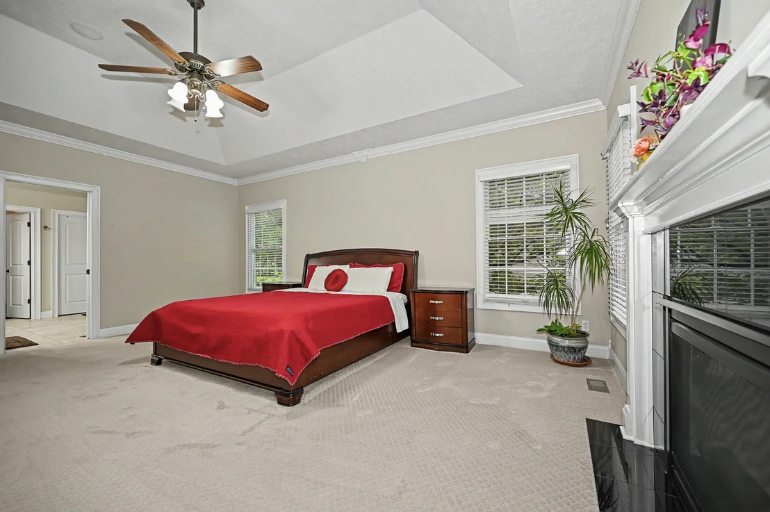 Photo of 18 Stonebrook Court