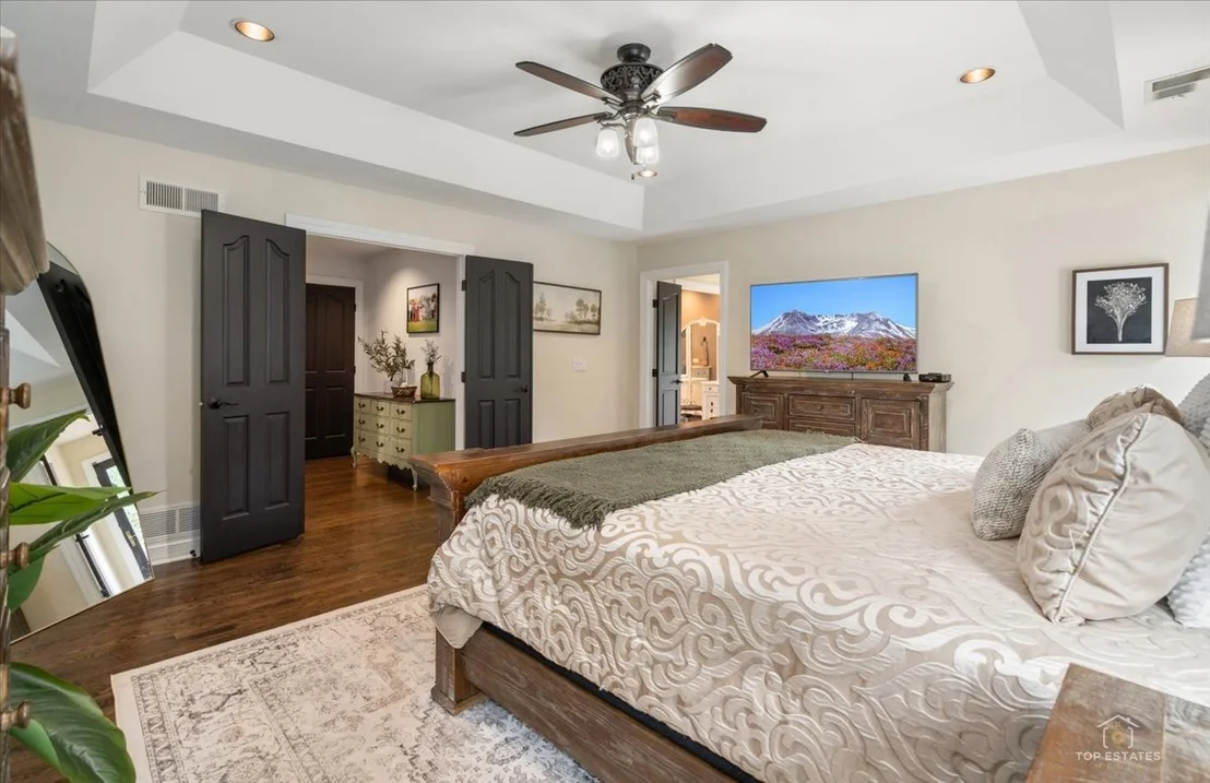 Photo of 1590 Eagle Ridge Drive