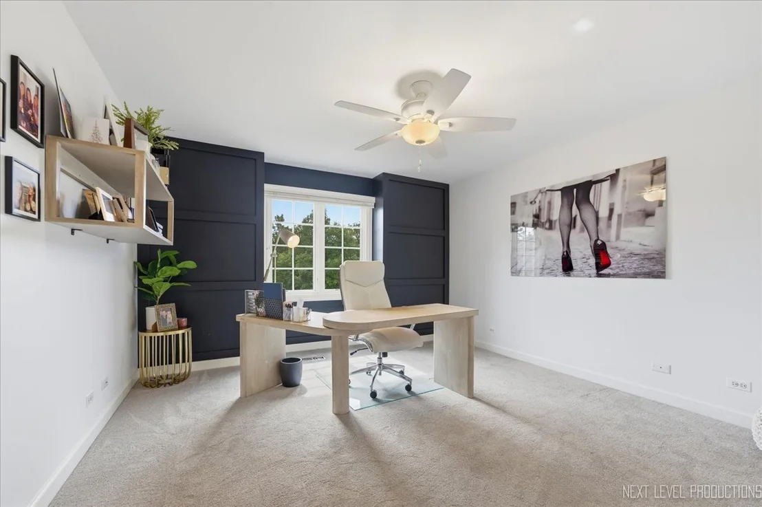Photo of 2460 Bird Lane