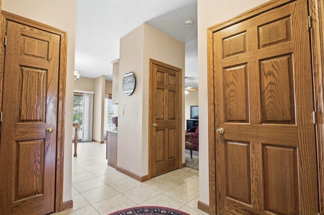 Photo of 2102 Laurel Park Place