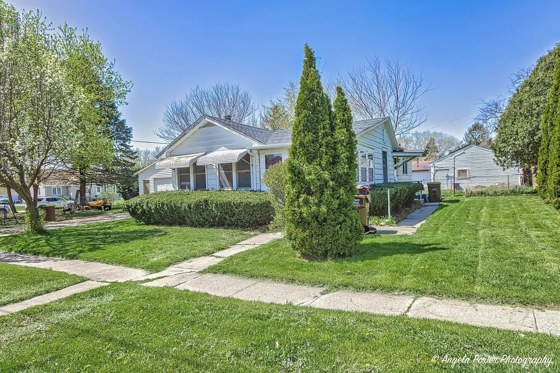 Photo of 305 Blanchard Street