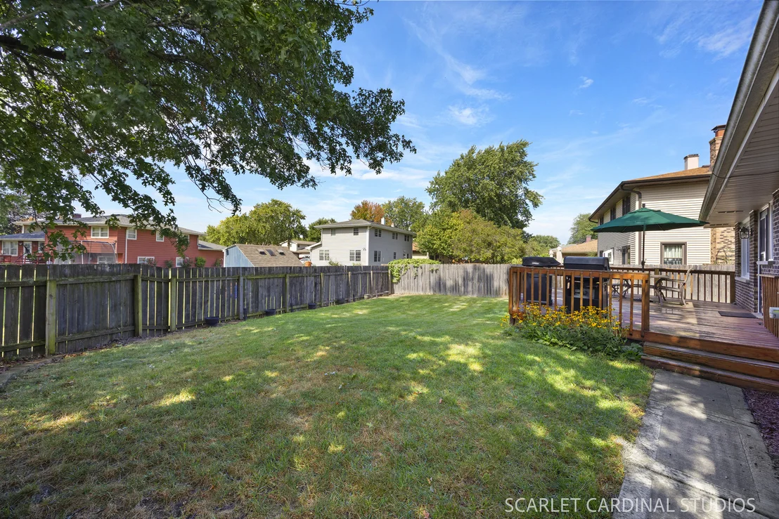 Photo of 970 Dearborn Circle