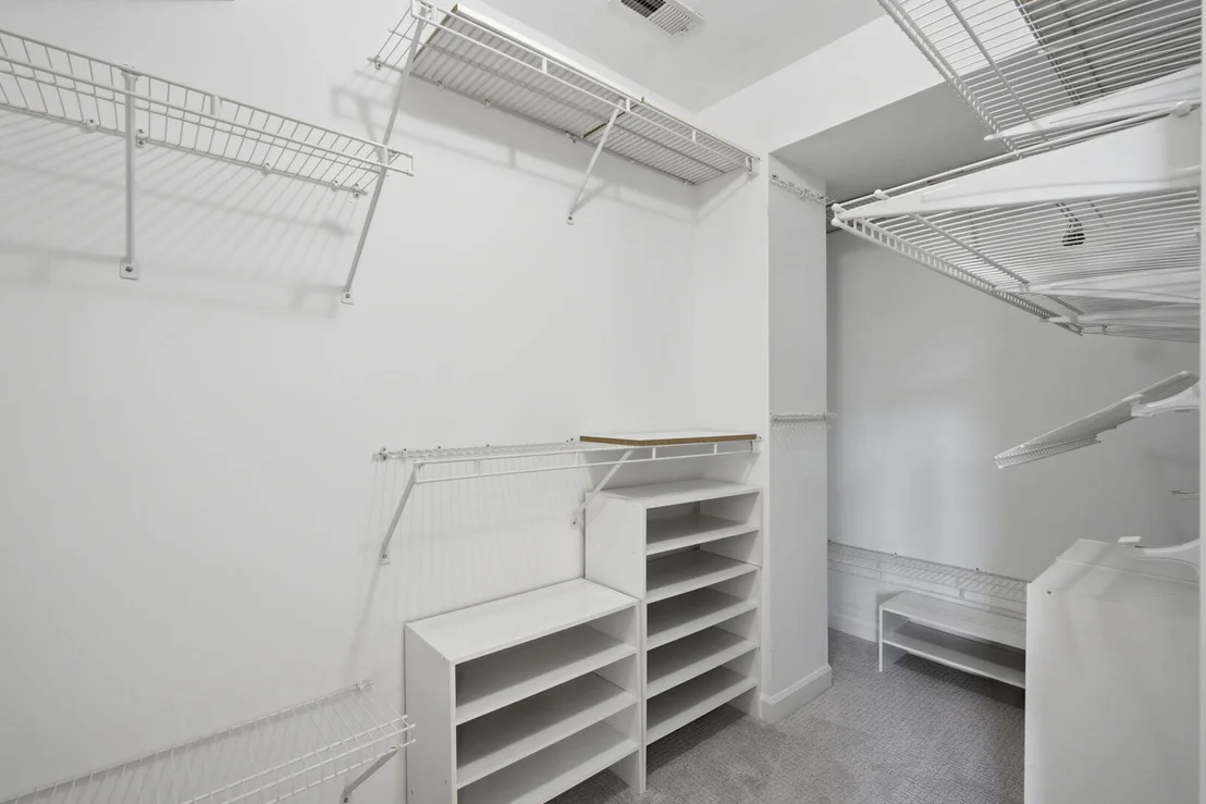 Photo of 1815 W School Street