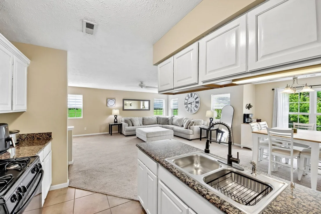 Photo of 661 Stonegate Drive