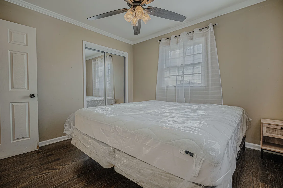 Photo of 35049 N Edgewater Lane