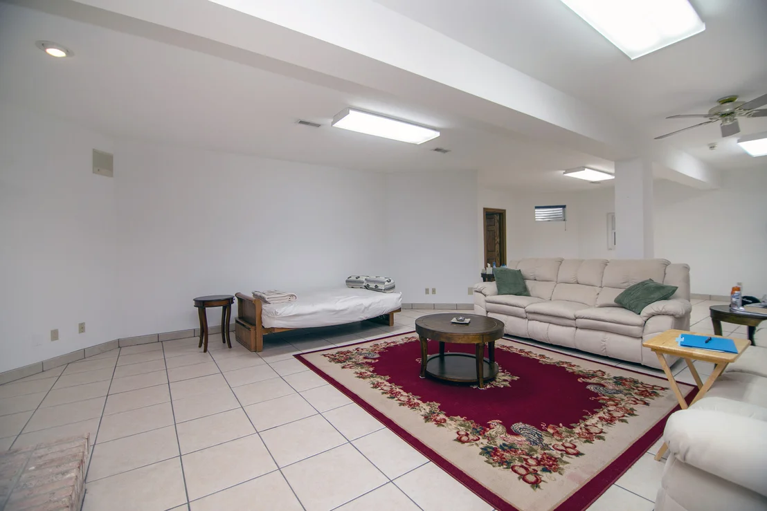 Photo of 284 Barrington Lane